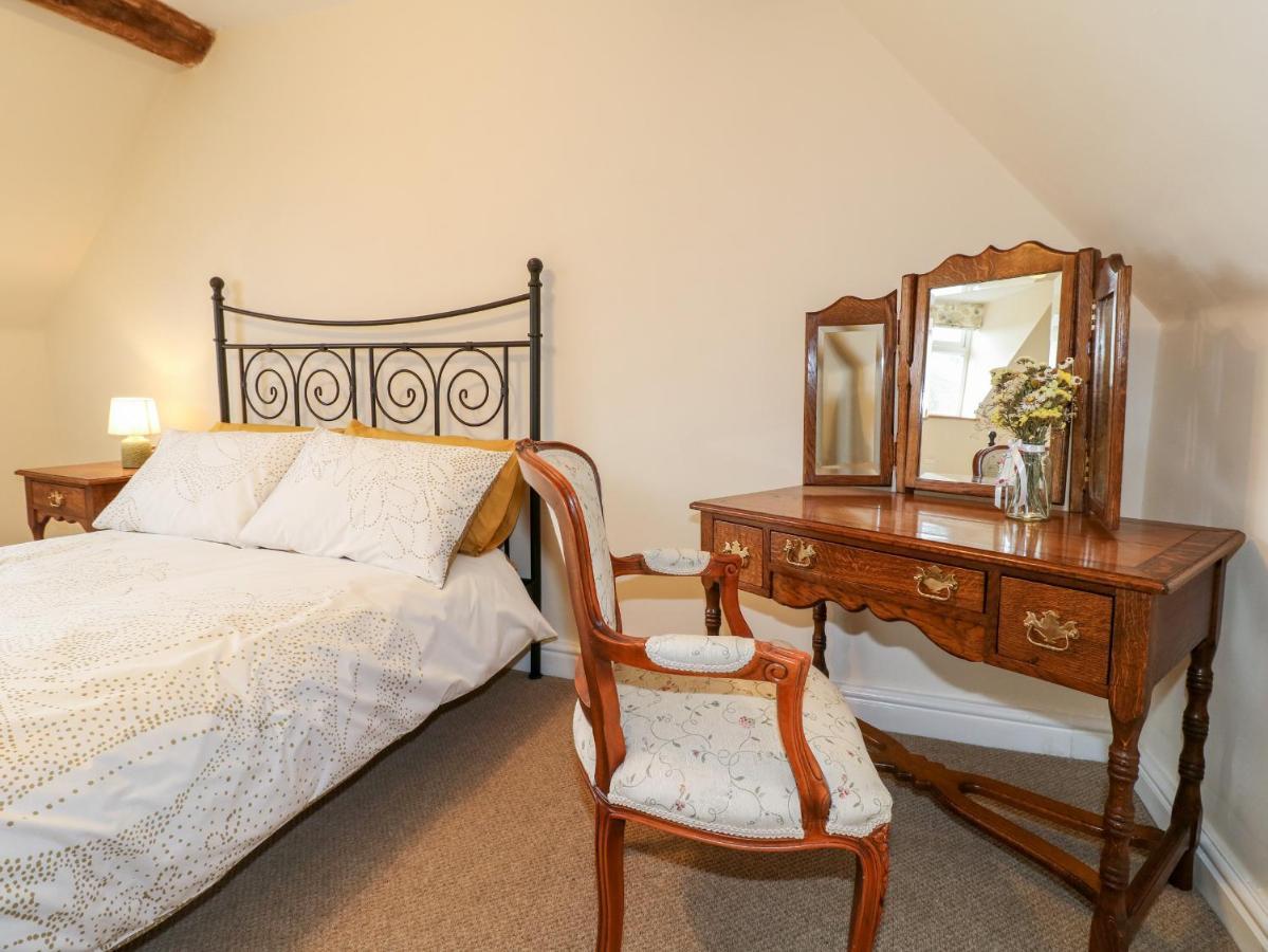Tolldish Cottage Стаффорд Экстерьер фото