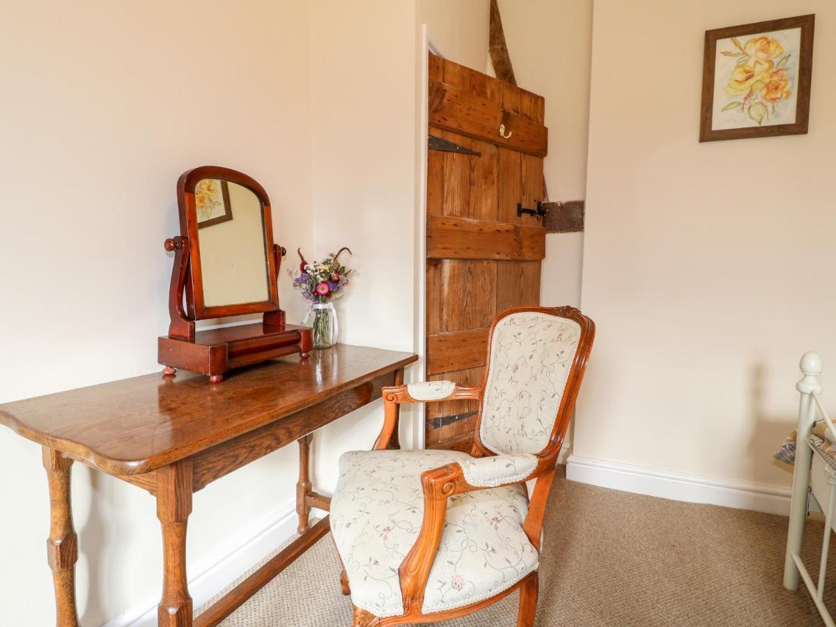 Tolldish Cottage Стаффорд Экстерьер фото